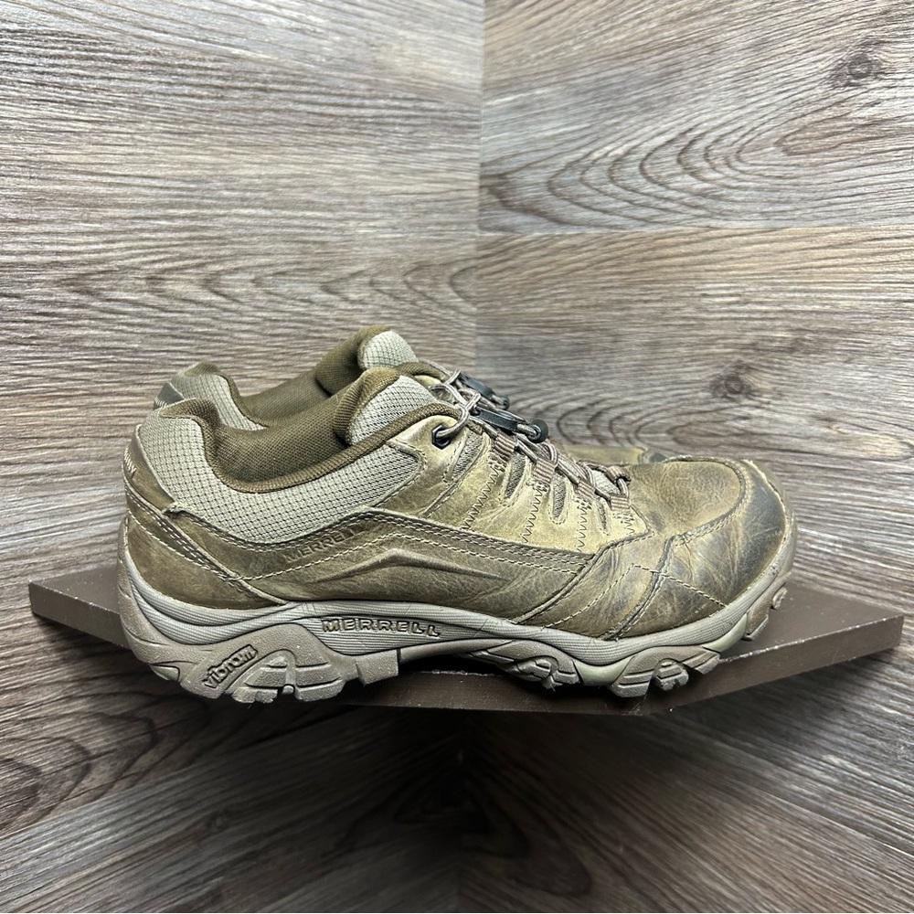 Merrell boulder Moab adventure Men's Tan Hiking Shoes